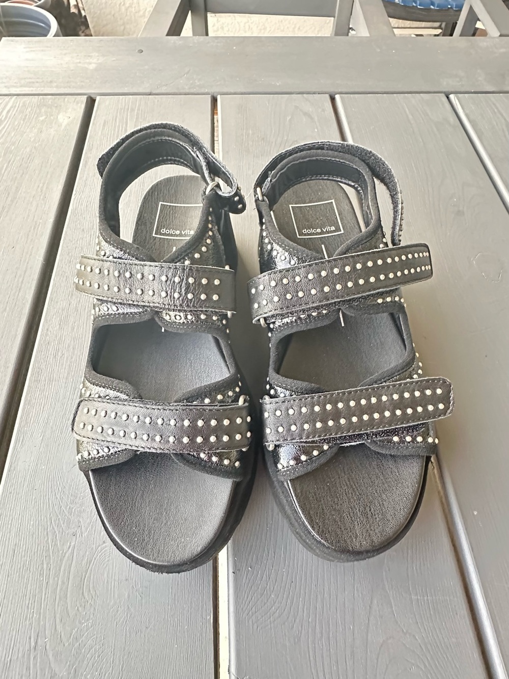 Dolce Vita black platform sandals size 6.5